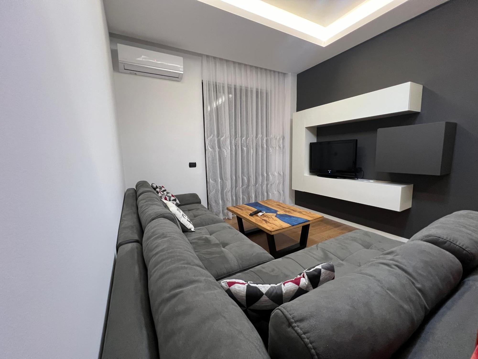 Downtown Grand Comfort Tiran Dış mekan fotoğraf